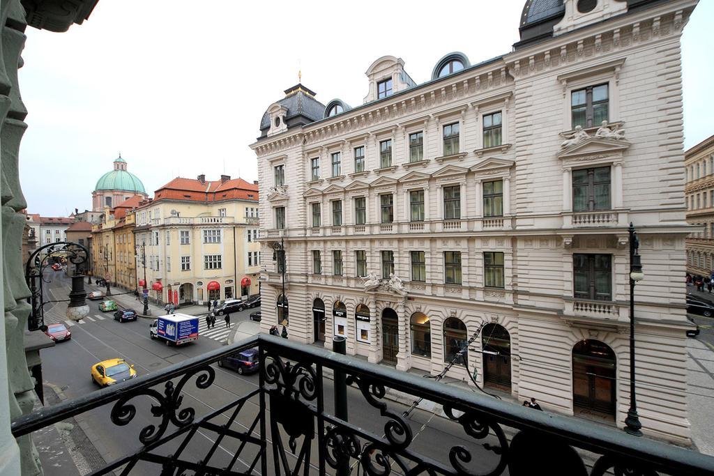 Historic Centre Apartments V Praha Ruang foto