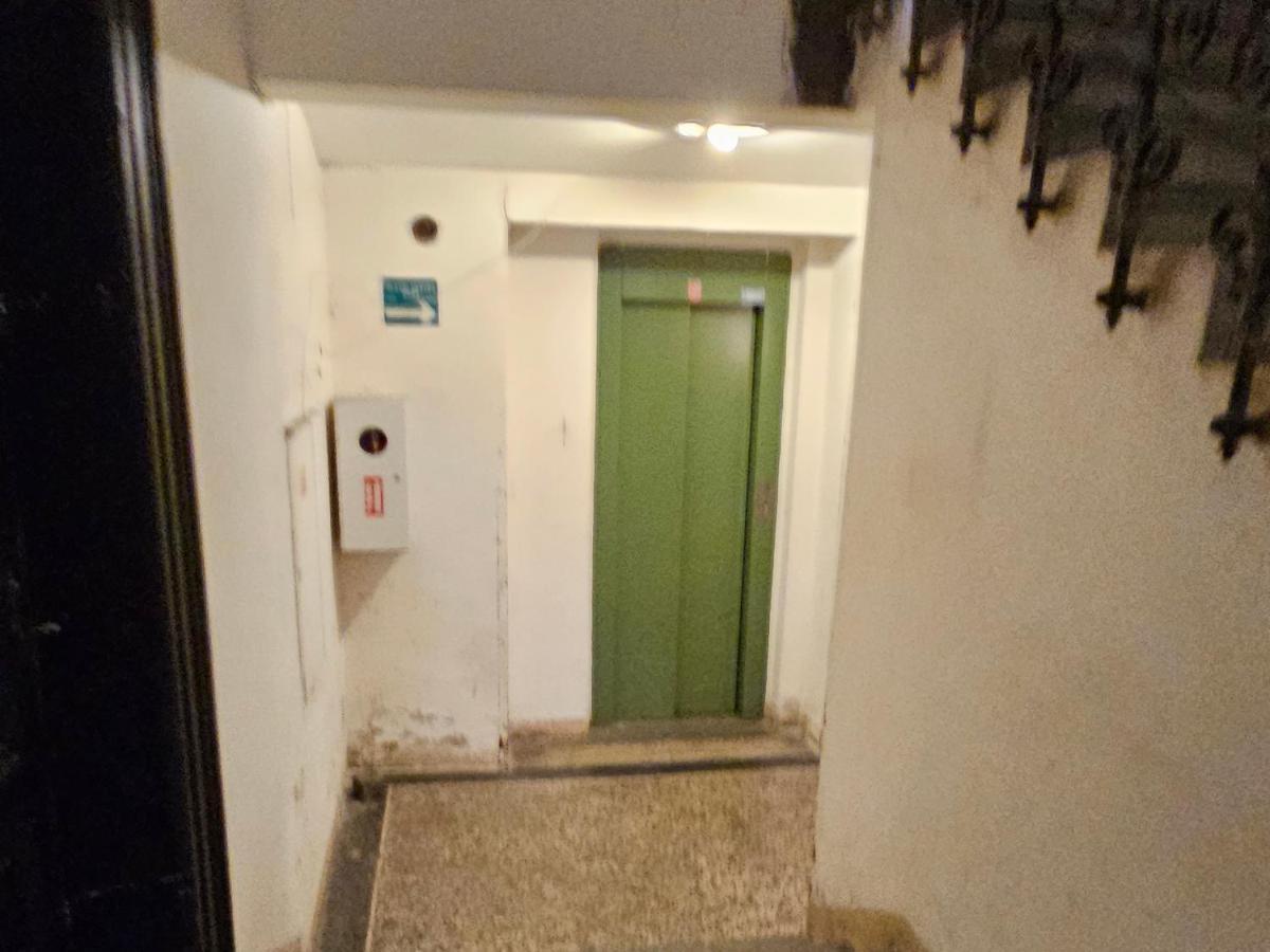 Historic Centre Apartments V Praha Bagian luar foto