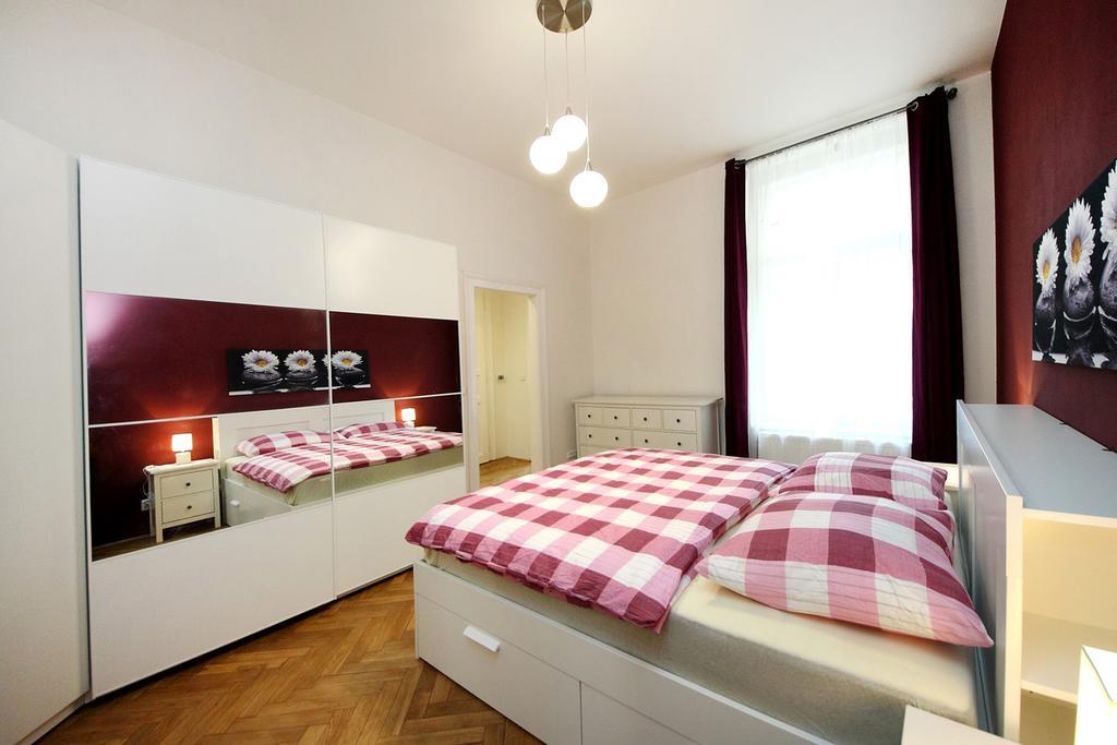 Historic Centre Apartments V Praha Ruang foto