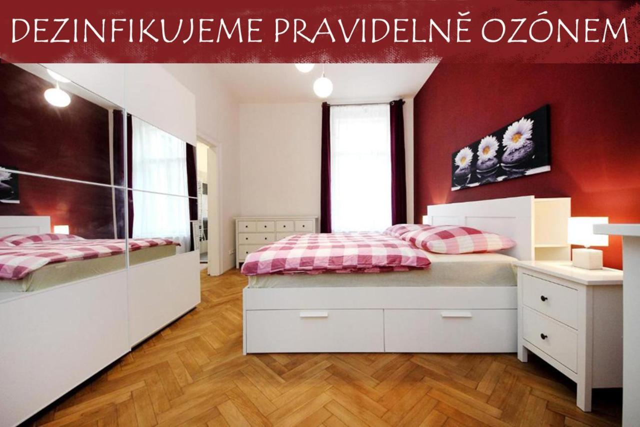 Historic Centre Apartments V Praha Bagian luar foto